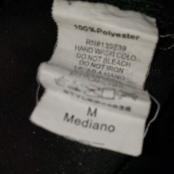 DO & BE black cut back crop top - Picture 7 of 7